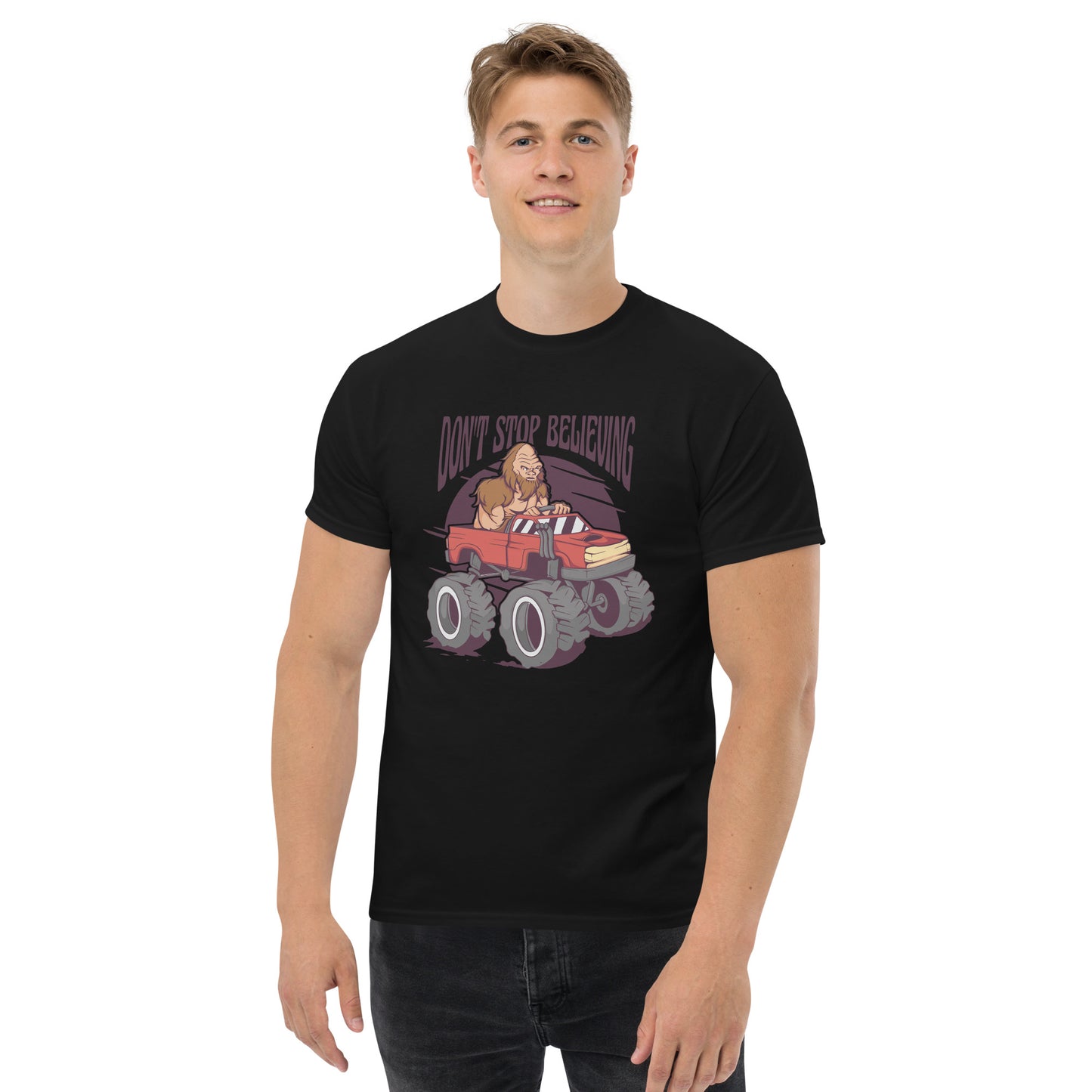 Bigfoot Don't Stop Believing Men's Classic Tee