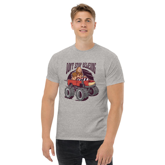 Bigfoot Don't Stop Believing Men's Classic Tee